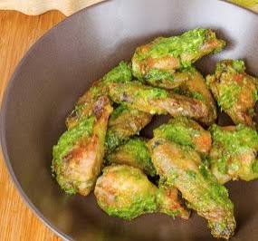 Alitas en Salsa Verde