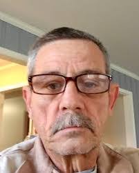 Lea Simmons's Instagram, Twitter & Facebook