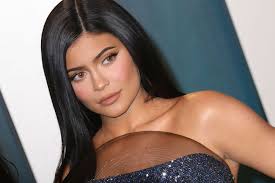 See more of kylie jenner on facebook. Por Dentro Da Rede De Mentiras De Kylie Jenner E Por Que Ela Nao E Mais Uma Bilionaria Forbes Brasil