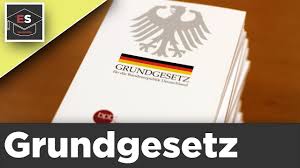 Es handelt sich genauer um drei gruppen von kriterien, die alle beitrittsländer erfüllen müssen: Kopenhagener Kriterien Beitrittskriterien Europaische Union Wir Wird Ein Land Eu Mitglied Youtube
