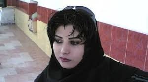 اواز خانی دختر ایرانی در مسجد امام اصفهان