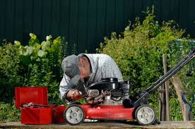 Book your lawn mower in for servicing or repair into a local service centre so you can get a clean start to the mowing season. Mobile Mower Mechanic Small Engine Repair Lawn Mower Repair Bartlett