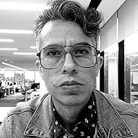 Fuego que no muere by Claudia Marcucetti Pascoli