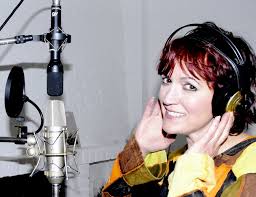Sprecherin für Sprachaufnahmen aller Art