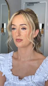 When in the world does a Monday morning look this damn good!? We couldn’t  be more obsessed! , Makeup @mblbride @makeupbybonnielee #mblbridebonnie,  Hair @mblbride @emma.matthews.hairstylist ...