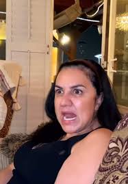 Sarah and Keemokazi Kiss