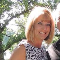 Gena Hartman's Instagram, Twitter & Facebook