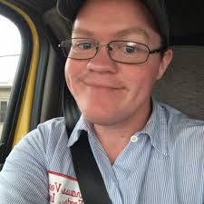 THE BEST WAY TO CONNECT AND DISCONNECT A TRAILER TO A TRUCK (This way works 