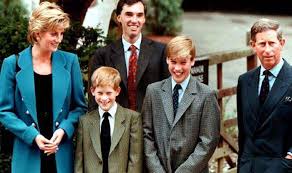 İngilteren gelen prenses atıştırmalıklarını denedik, i̇skoç eteği giydik ve i̇ngiltere kraliçesinin çayını içtik. Prens Harry Annesi Prenses Diana Icin Ingiltere Ye Donecek