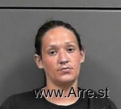 Renee Skeens's Instagram, Twitter & Facebook