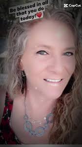 Debra Coon (@rockinggems)