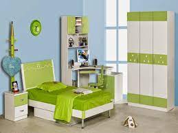 غرف نوم اطفال: غرفة نوم اطفال بلون اخضر وتصميم بسيط