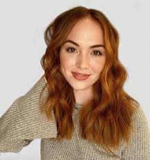 Tra le tendenze capelli 2015 spiccano i capelli rosso tiziano chiaro, ideali per gli . Balayage Rosso 2020 Le Foto Di Tutte Le Sfumature Imperdibili Per L Estate