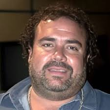 Astro de Senhora do Destino está irreconhecível