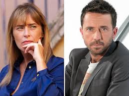 Andrea scanzi (arezzo, 6 maggio 1974) è un giornalista, scrittore, opinionista e conduttore televisivo italiano. Maria Elena Boschi Contro Andrea Scanzi Lui Caregiver Ma Quando Non Aveva Nessun Titolo Per Vaccinarsi Corriere It