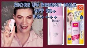 Does not clog pores, and its light texture spreads smoothly on the face. Kao Biore Sarasara Uv Perfect Bright Milk Spf 50 Pa Review Youtube