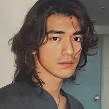 人真的不能隨便跟父母談過去的創傷問題😅 父母只會覺得你在責怪他昨天我想說再給我媽跟我自己最後一次機會