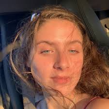 Andrea Guardiola's Instagram, Twitter & Facebook