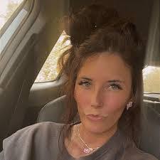 Tabitha Harp's Instagram, Twitter & Facebook