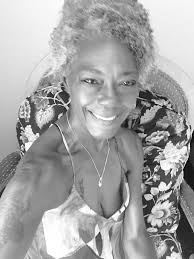 Are older men more attractive than younger men? 👀