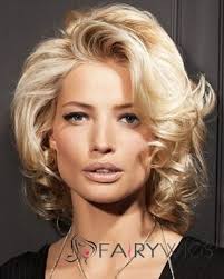 Short Hair With Volume Medium Kapsels Haarstijlen Krullend Haar Lange Kapsels