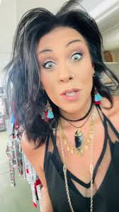 Dirt n daisy’s Oxbow !!!! Super sales , only a few days left !