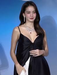 นักแสดงสาว นมใหญ่มาก เย็ดมันส์ - หนังโป๊