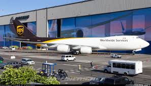 The boeing 747 8 intercontinental on the other hand has the forward insertion of 4.1 metres placed forward of the wing root taking in the upstairs bubble. Boeing 747 8f United Parcel Service Ups Aviation Photo 4523385 Airliners Net Cargo Aircraft Boeing United Parcel Service