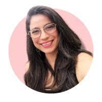 Jacqueline Valdivia's Instagram, Twitter & Facebook