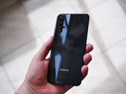The 32mp front camera has a high resolution at an affordable price. Honor 20 Review Flagship Performance For 400 Android Central