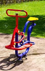 Reviewed by tyler lopez on friday, june 7th, 2019. Outdoor Spielgerate Fur Kleine Kinder Lizenzfreie Fotos Bilder Und Stock Fotografie Image 10905832