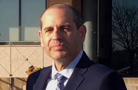 Felipe Villa: El perfil del jugador de golf encaja a la perfección con el  de Mercedes