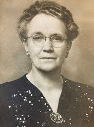 Henrietta Rich's Instagram, Twitter & Facebook