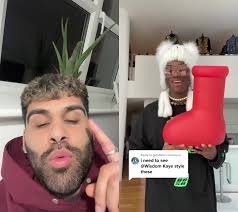 Wolf Sweater Wisdom Kaye