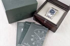 En 2002 garry kasparov, considerado por muchos como el mejor jugador de ajedrez de la historia, fue vencido por primera vez por una mujer: 25860st Royal Oak Chrongraph Kasparov Blue Dial Full Set The Watchguy