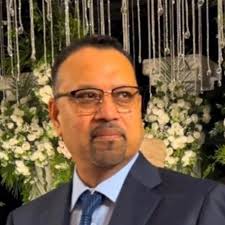 Dr. Robert S. Bray, MD