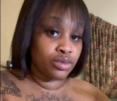 Auntie eat em up 😂🤤 #CC Video In Comments