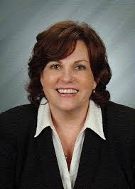 Aileen Potter's Instagram, Twitter & Facebook