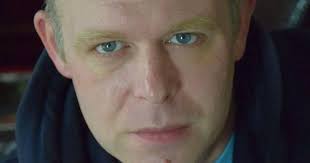 Dad died within hours of being admitted to hospital after undetected ear  infection spread to his brain