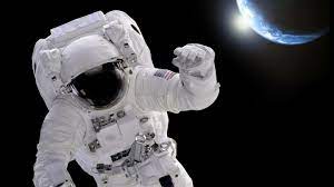 This fun nasa pilot costume comes with a real working visor helmet. Schiebepuzzle Astronaut Geolino