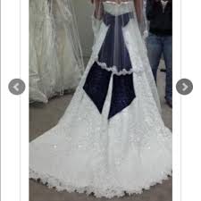 This handmade wedding dresses is remarkable by its unusual exclusive lace. David S Bridal Ct2406 Wedding Dress