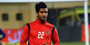 صالح جمعة (مواليد 1 أغسطس 1993) هو لاعب كرة قدم مصري يجيد اللعب في مركز الوسط مع منتخب مصر و النادي الأهلي المصري ، وهو شقيق. Ø¨Ø¹Ø¯ Ø¯Ø®ÙˆÙ„Ù‡ Ø§Ù„Ù…Ø³ØªØ´ÙÙ‰ Ù‡Ù„ ÙŠØ¹ÙˆØ¯ ØµØ§Ù„Ø­ Ø¬Ù…Ø¹Ø© Ù‚Ø¨Ù„ Ù…ÙˆØ§Ø¬Ù‡Ø© Ø§Ù†Ø¨ÙŠ Ø§Ù„Ø£Ø±Ø¨Ø¹Ø§Ø¡ Ø§Ù„Ù…Ù‚Ø¨Ù„ ØµÙˆØª Ø§Ù„Ø£Ù…Ø©