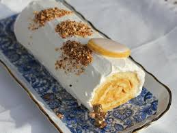 Recette Buche De Noel A La Pate De Calissons En Video Recette Recette Buche De Noel Buche De Noel Recette Buche