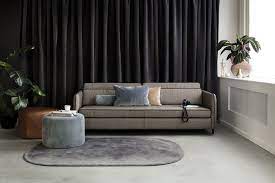 Marktplaats biedt alles voor de inrichting van je huis. Das Bungalow Sofa Kombiniert Mit Pouf Aus Kordstoff Und Weichen Kissen Mit Velours Sofacompany De Designnews Sofa Danishdesign Design Hocker Sofa Hocker