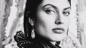 Hi I have a D850 but I'm wanting a really good portrait lens, willing to  pay good money for quality. Need it to be an autofocus, 50mm or 85mm and to  fit