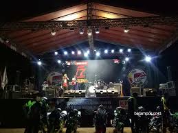 Check spelling or type a new query. Sosialisasi Pemilu Melalui Konser Musik Pro Pinang