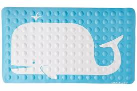 It is light weight and dries quickly. 11 Best Baby Bath Mats To Buy In 2021