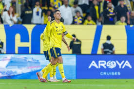 النصر يقسو على النجمة ويستعيد صدارة الدوري السعودي