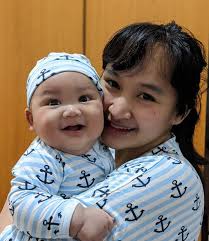 1st decent family photo 😍