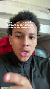 Ainslee Divine Isiah Maxwell